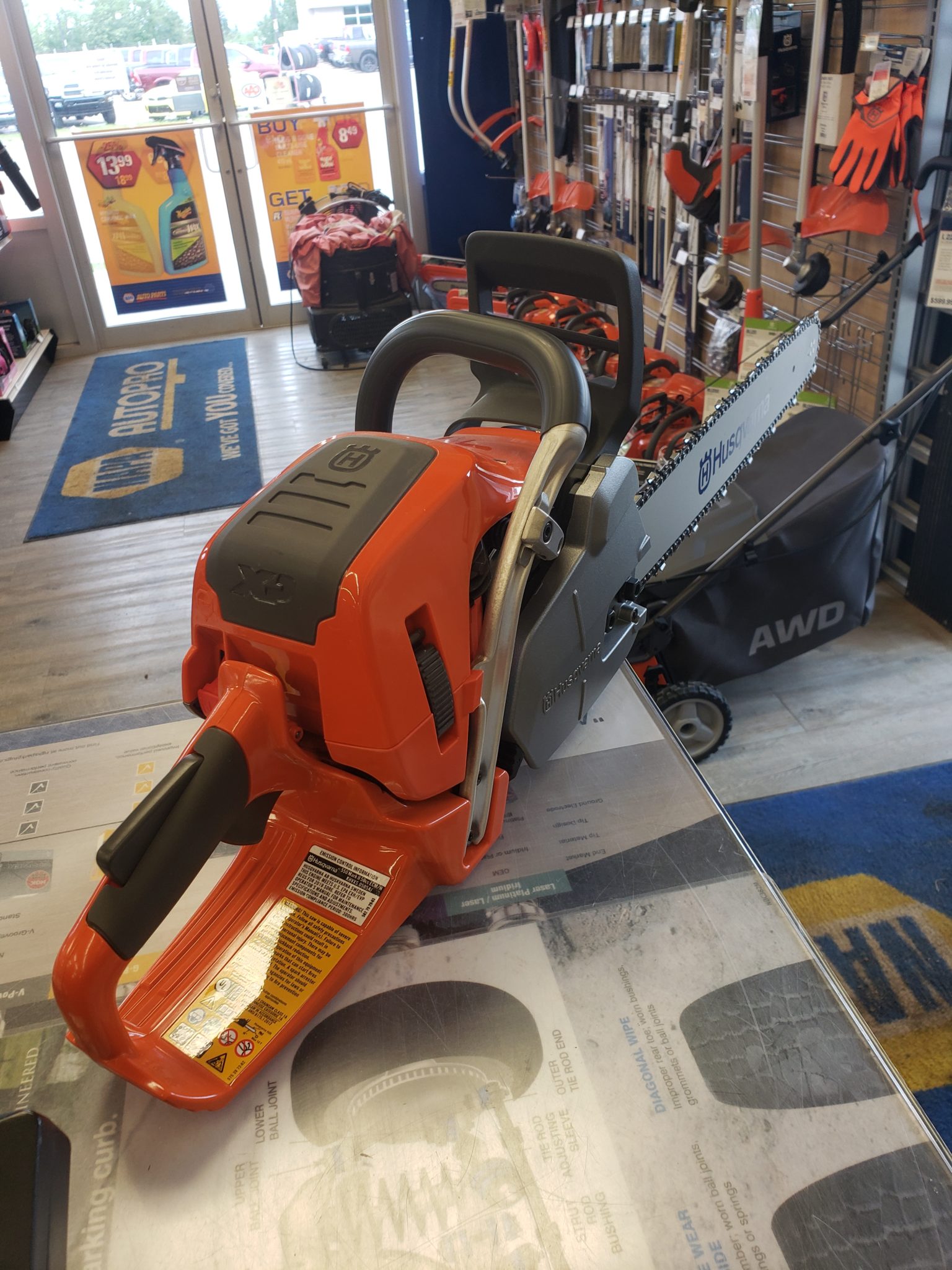 HUSQVARNA 550 XP® Mark II Chainsaw Sale Pending Model 967690820